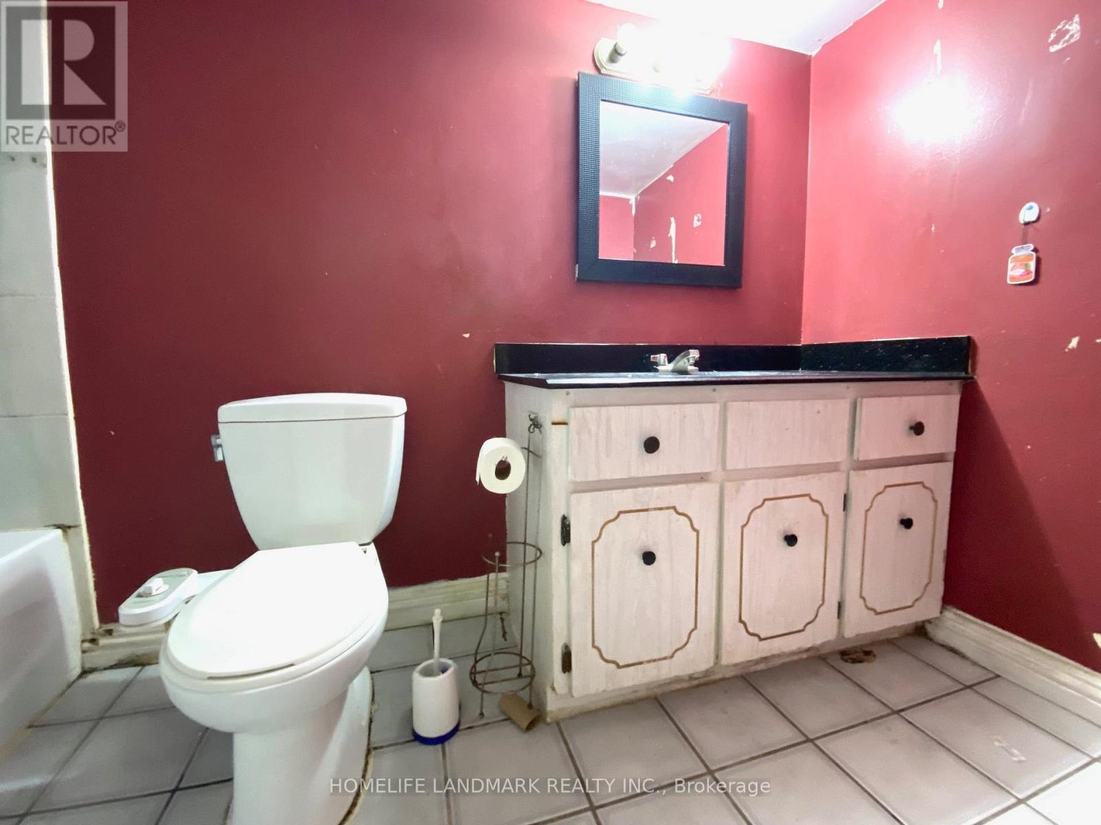 Lower - 3320 Grechen Road, Mississauga, Ontario  L5C 1X9 - Photo 10 - W13863626