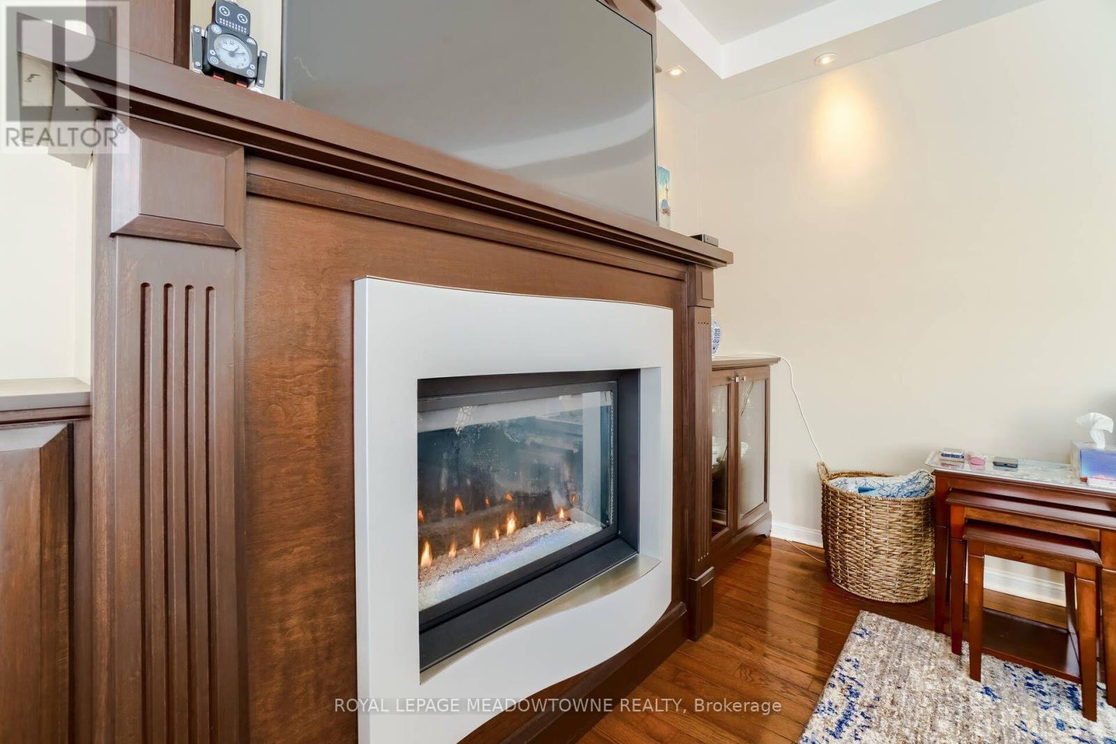 Upper - 1583 Beaty Trail, Milton, Ontario  L9T 5L5 - Photo 14 - W13863650