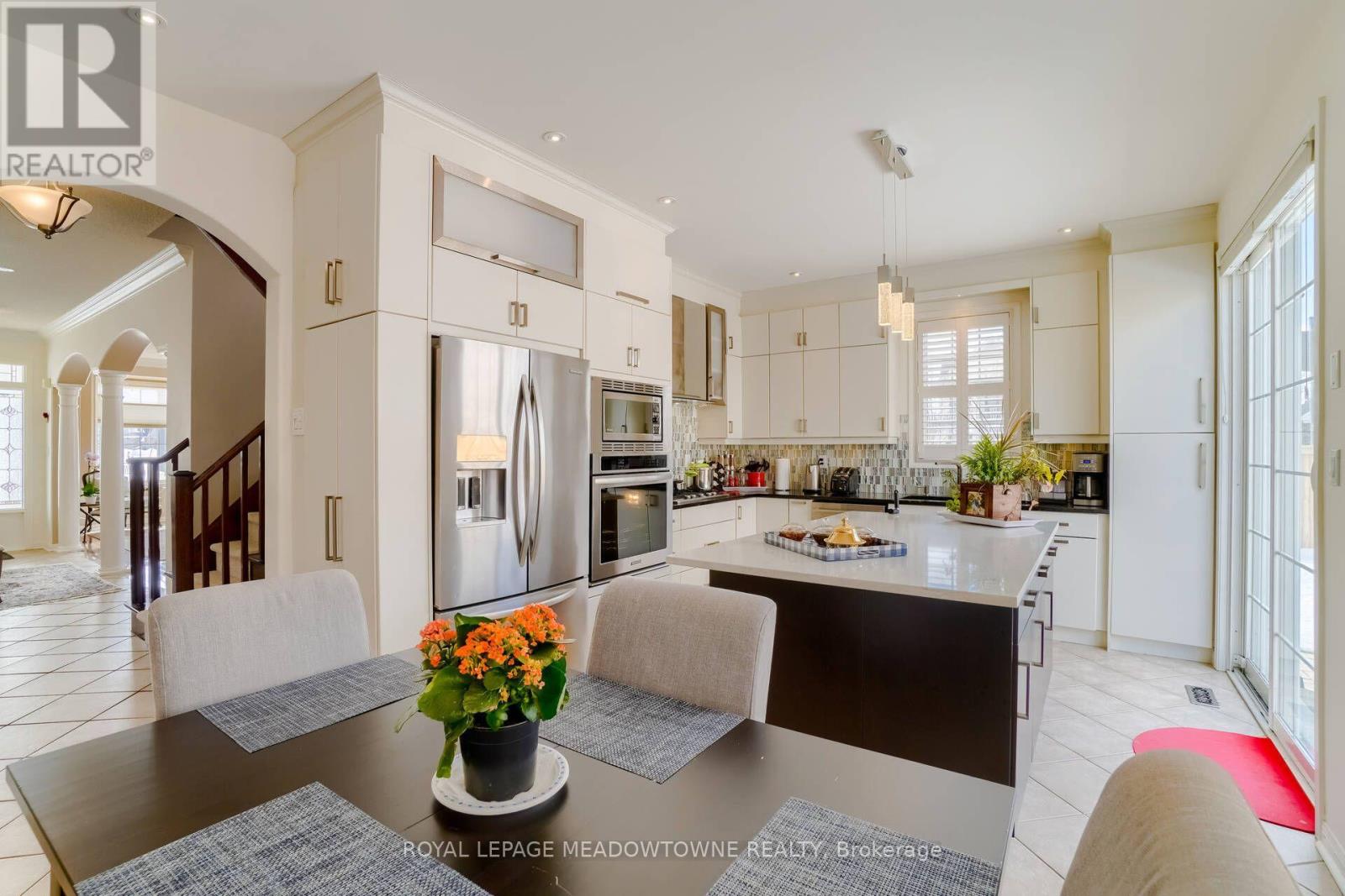 Upper - 1583 Beaty Trail, Milton, Ontario  L9T 5L5 - Photo 17 - W13863650