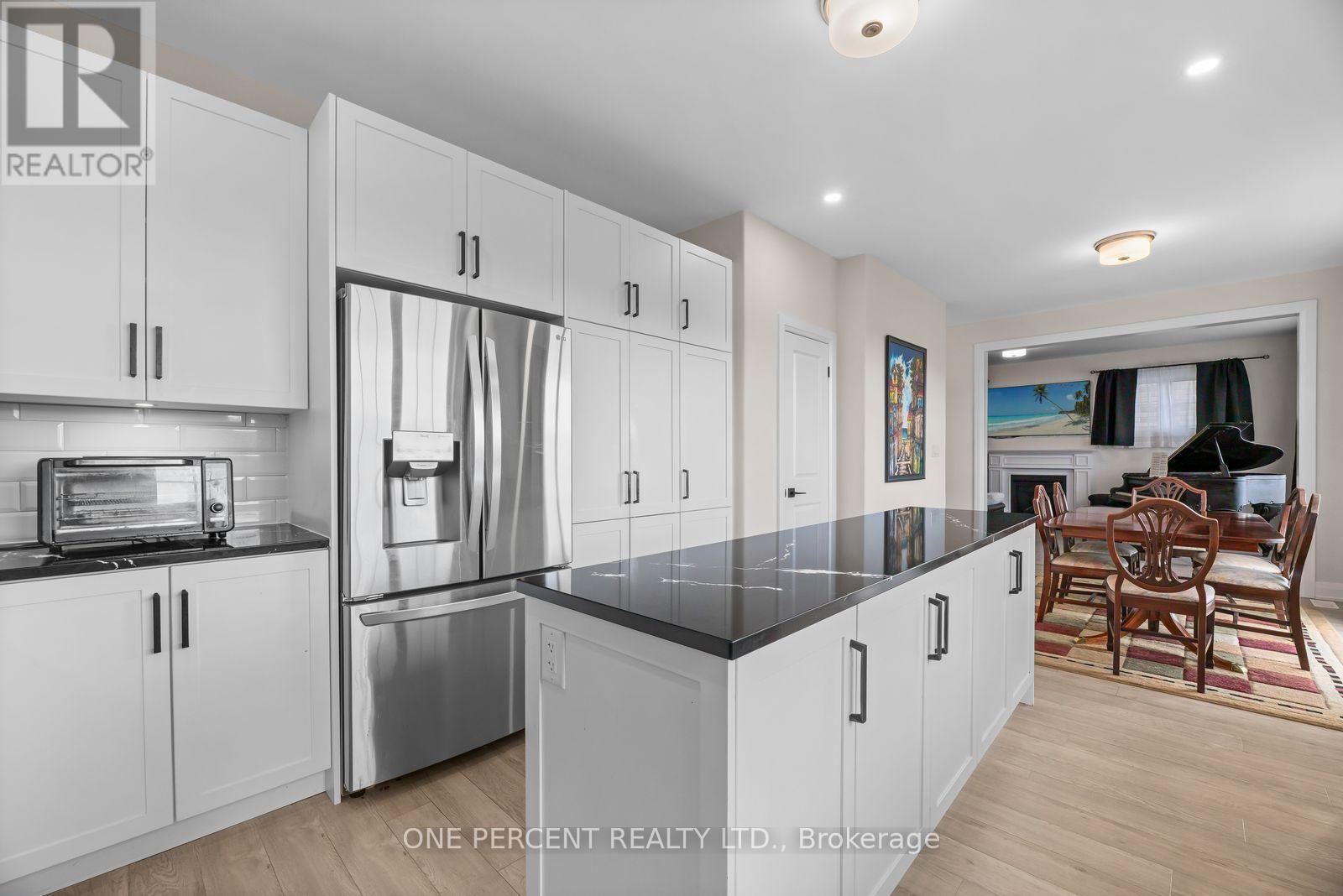 626 Haylock Gardens, Peterborough, Ontario  K9H 0H7 - Photo 10 - X13863496