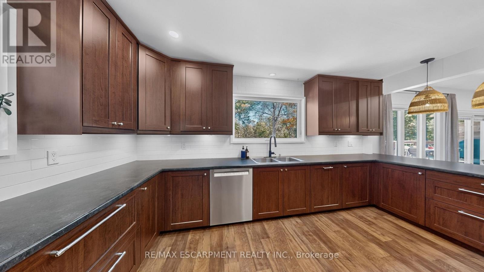 1355 Woodburn Road, Hamilton, Ontario  L0R 1P0 - Photo 16 - X13863548