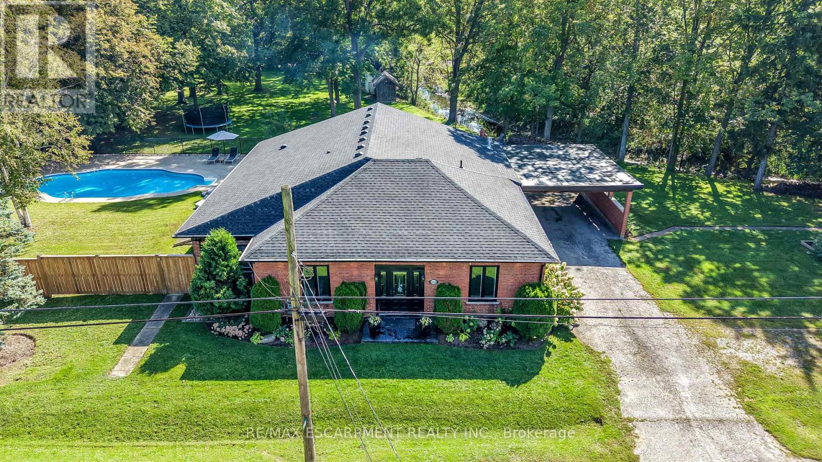 1355 Woodburn Road, Hamilton, Ontario  L0R 1P0 - Photo 2 - X13863548