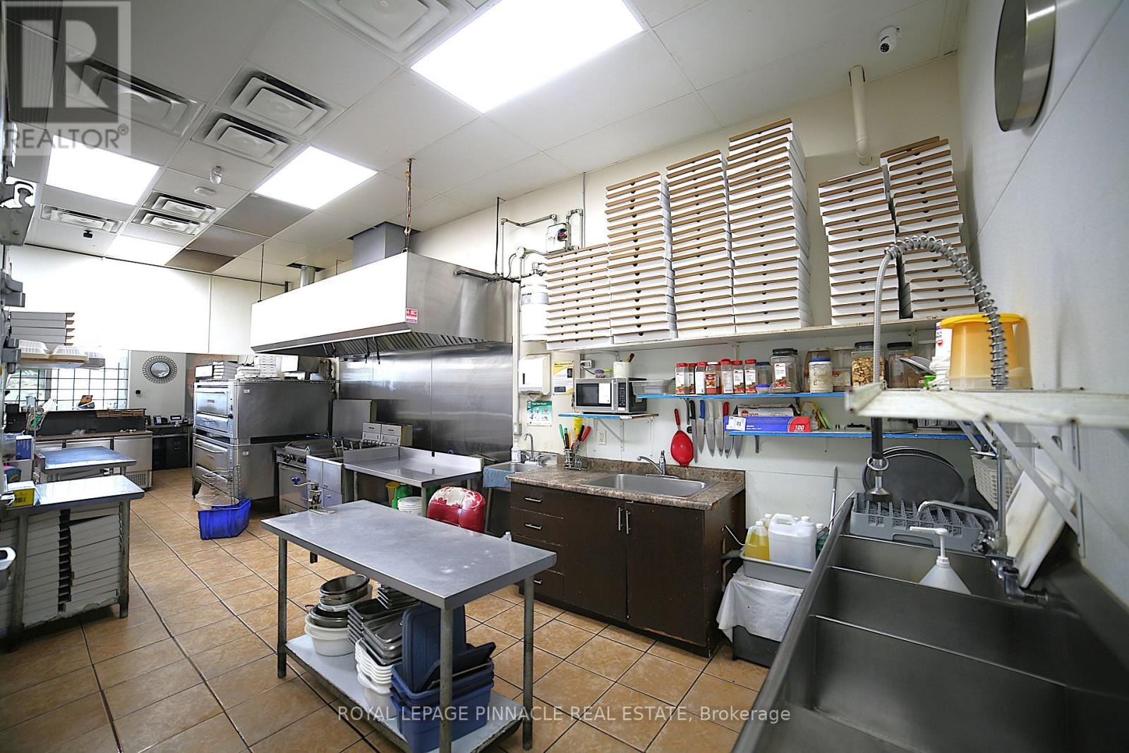 6 - 15 Lockport Way, Hamilton, Ontario  L8E 0H8 - Photo 7 - X13538468