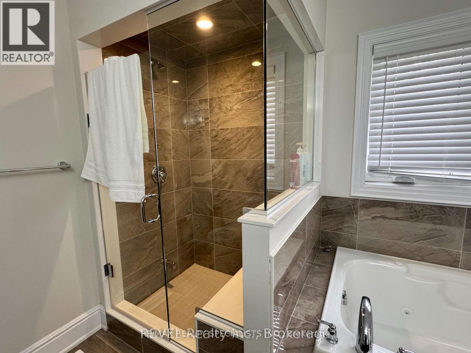 8619 Chickory Trail, Niagara Falls, Ontario  L2H 3S5 - Photo 23 - X13845466