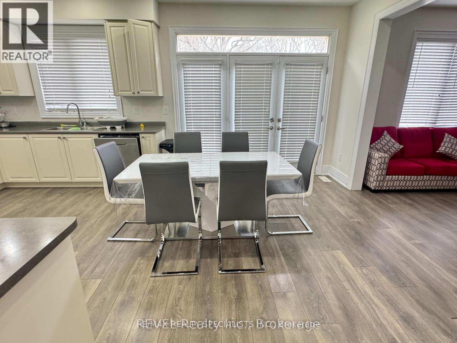 8619 Chickory Trail, Niagara Falls, Ontario  L2H 3S5 - Photo 6 - X13845466