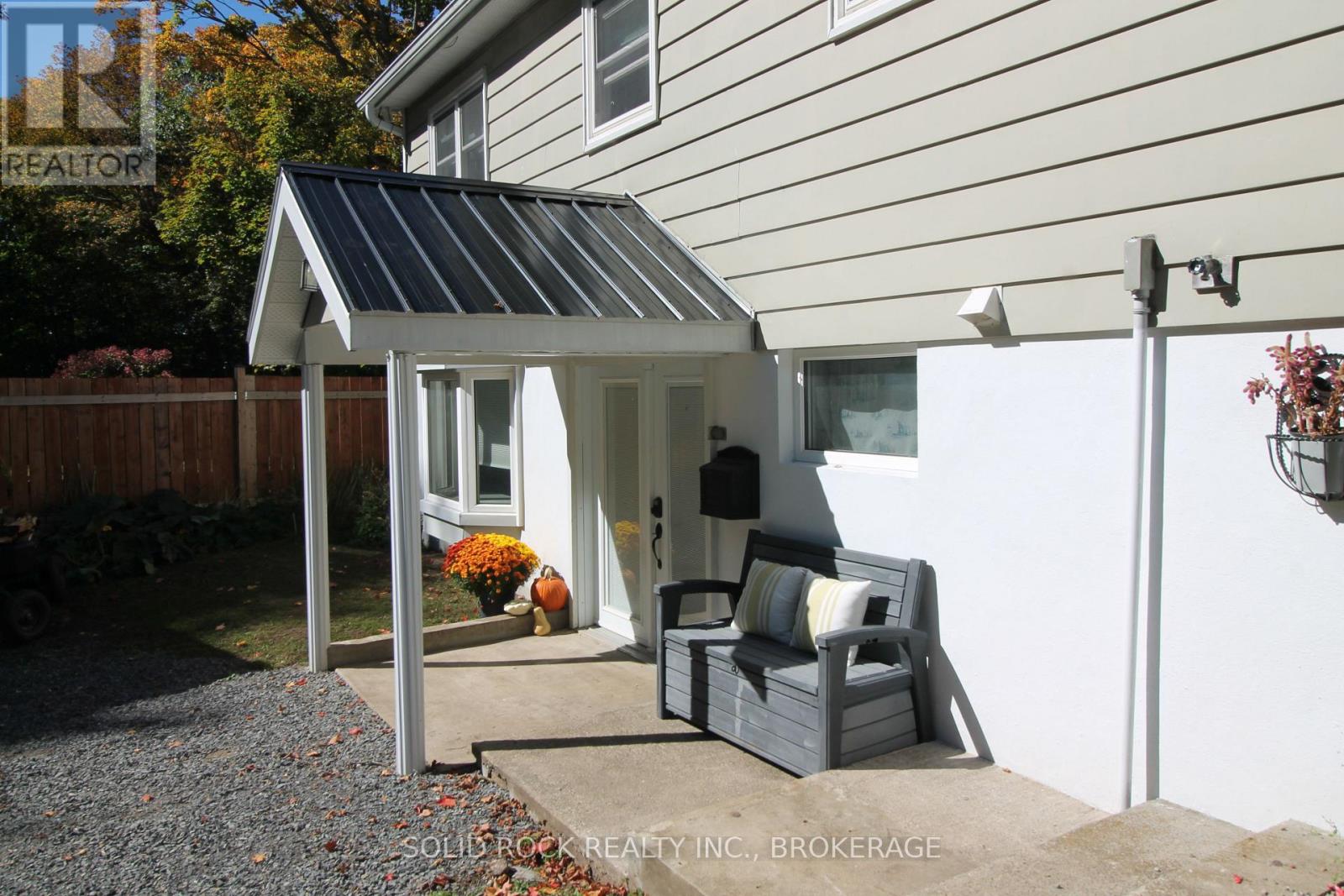 1127 Perry Lane, Frontenac, Ontario  K0H 2L0 - Photo 2 - X13863740