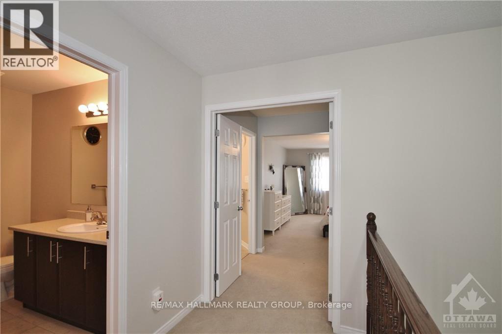 553 Ashbourne Crescent, Ottawa, Ontario  K2J 0P6 - Photo 9 - X13863694