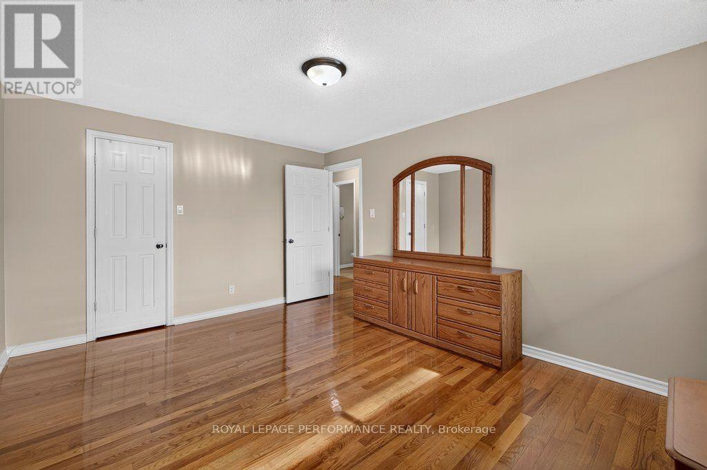 2258 Russell Road, Ottawa, Ontario  K1G 1B4 - Photo 21 - X13863734