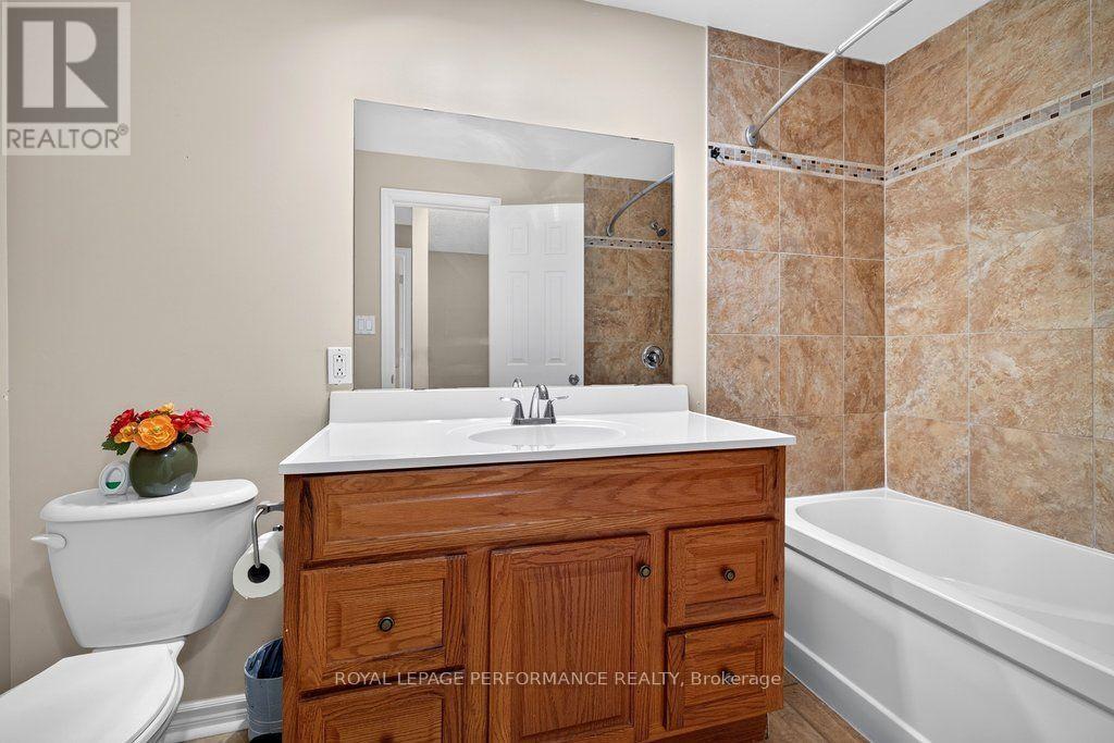 2258 Russell Road, Ottawa, Ontario  K1G 1B4 - Photo 32 - X13863734