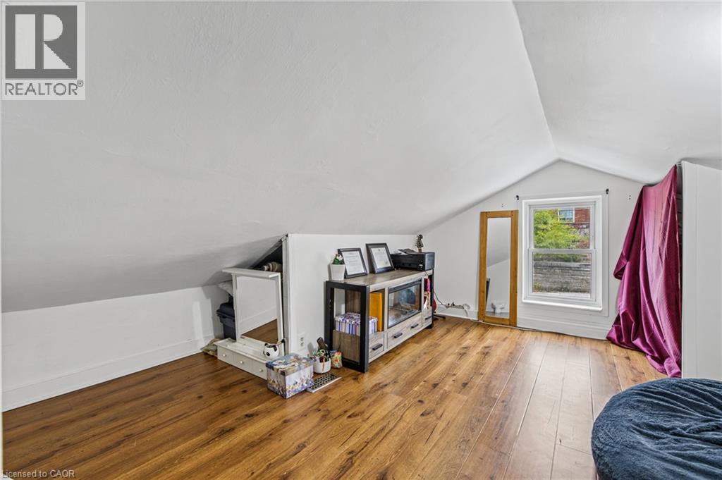 71 Beverly Street, Cambridge, Ontario  N1R 3Z6 - Photo 19 - 40867918