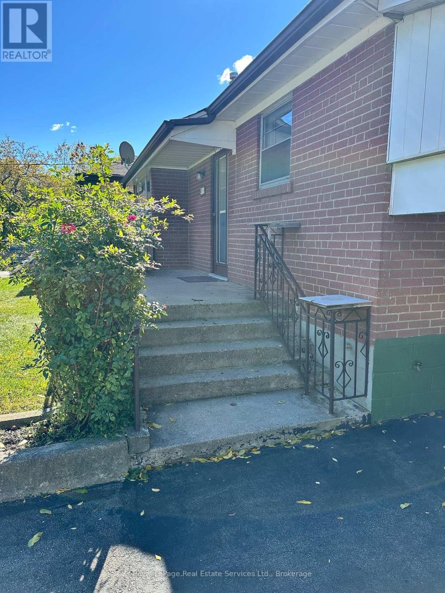 294 Felan Avenue, Oakville, Ontario  L6K 2X6 - Photo 3 - W13863706