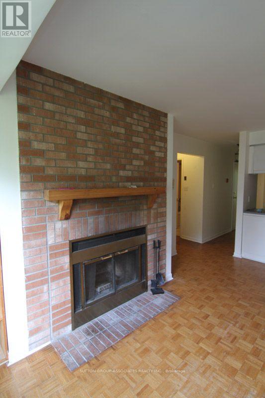 2 - 337 Seaton Street, Toronto, Ontario  M5A 2T6 - Photo 3 - C13863680