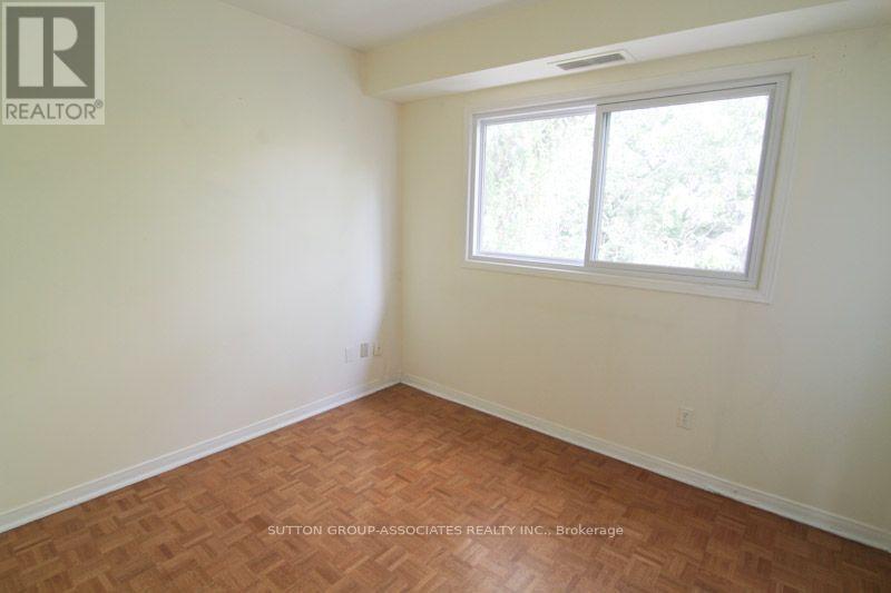 2 - 337 Seaton Street, Toronto, Ontario  M5A 2T6 - Photo 6 - C13863680