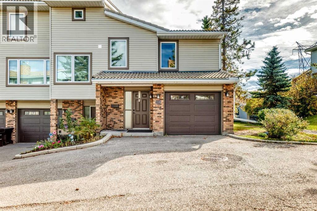 316 Coachway Lane SW
