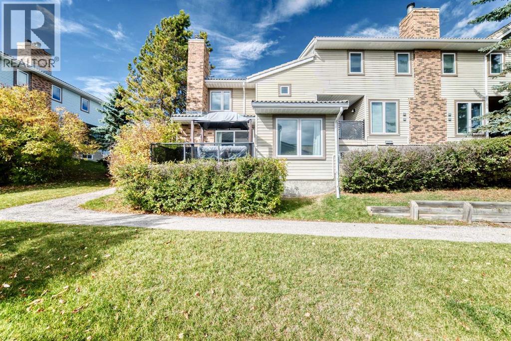 316 Coachway Lane SW