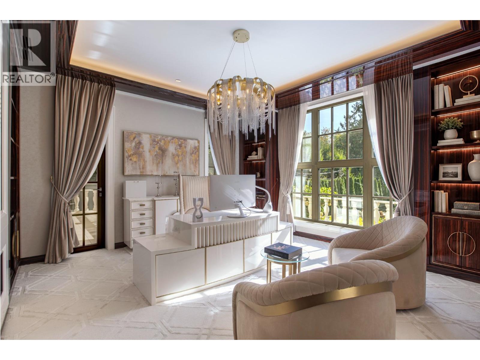 2867 MARINE DRIVE