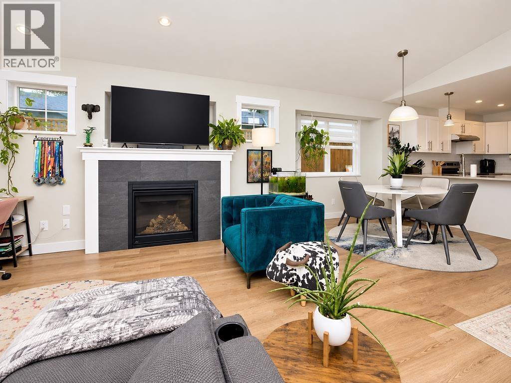 1070 CELIA CRESCENT