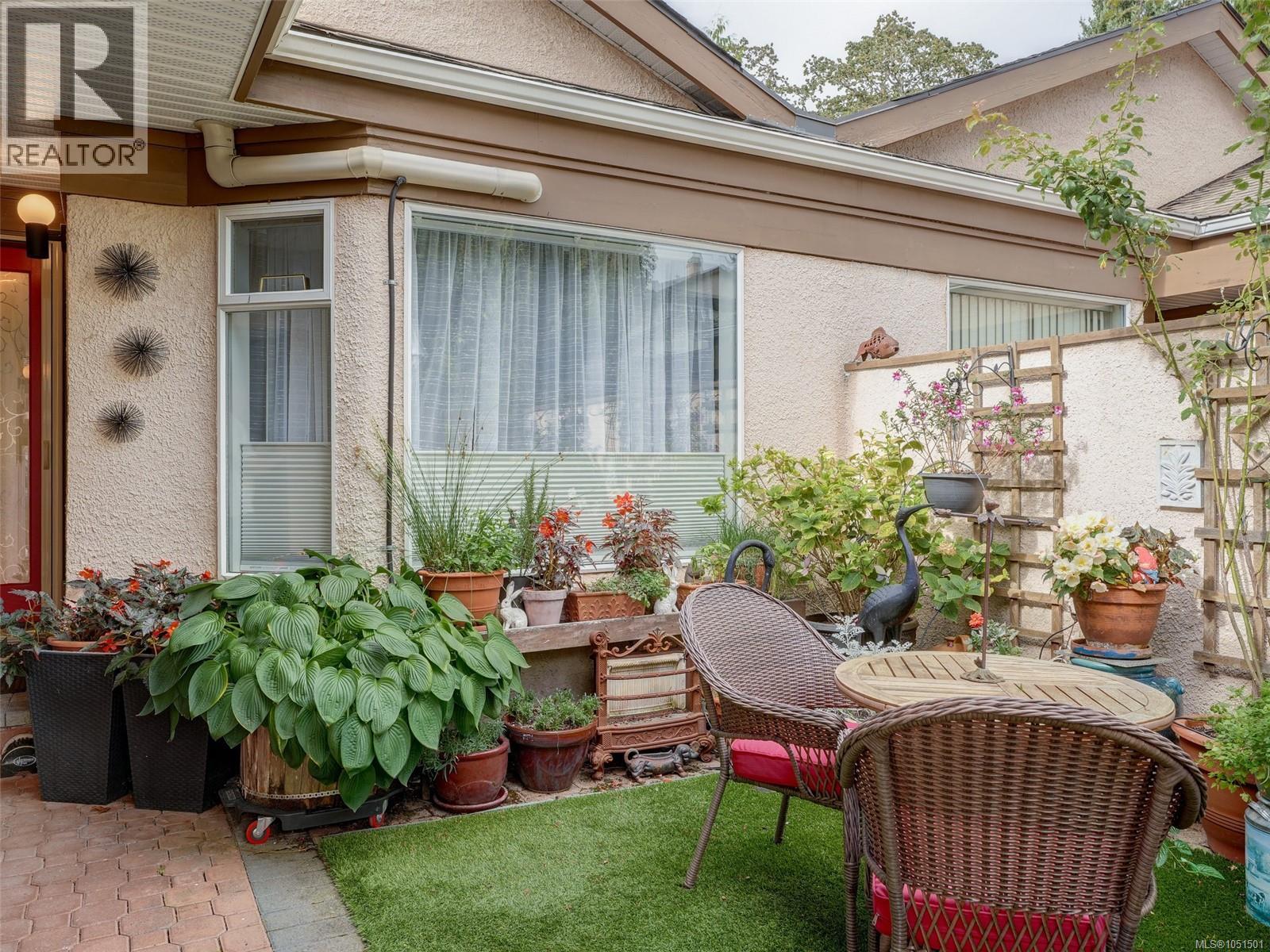 51 901 Kentwood Lane, Saanich, British Columbia  V8Y 2Y9 - Photo 22 - 1051501
