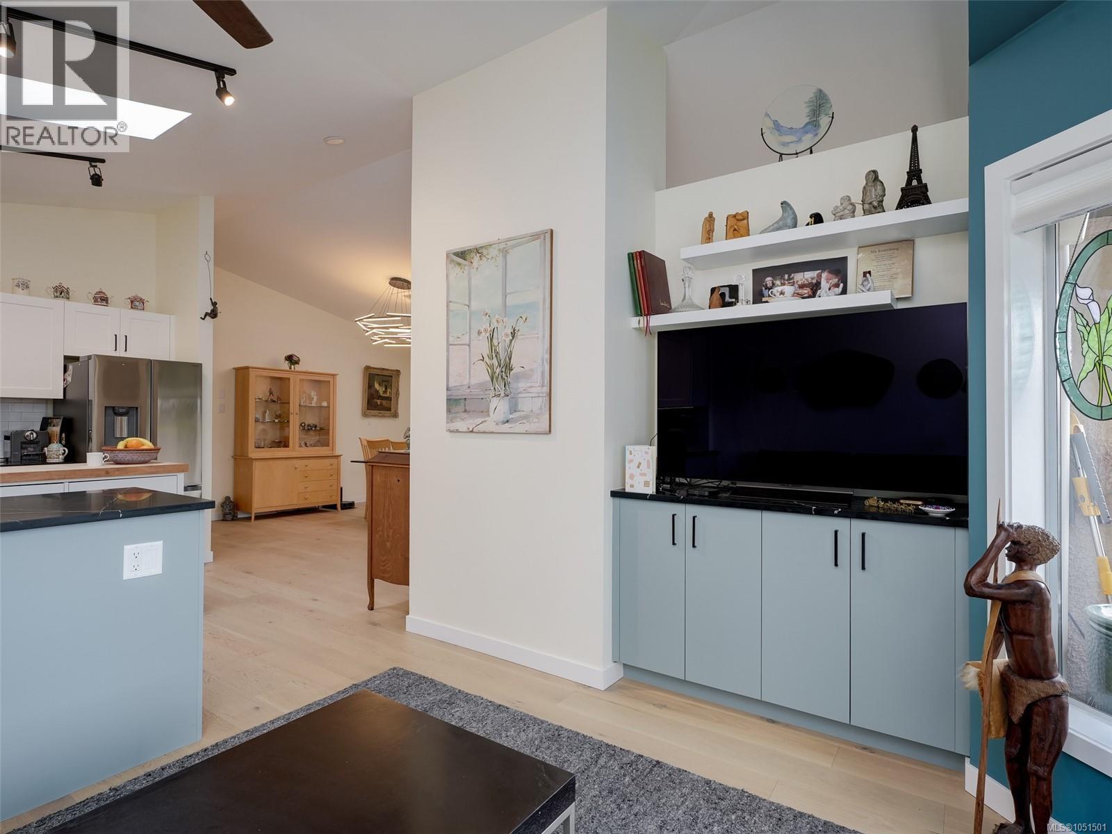 51 901 Kentwood Lane, Saanich, British Columbia  V8Y 2Y9 - Photo 8 - 1051501