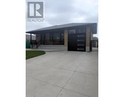 LOWER - 40 SUMMERFIELD CRESCENT, Toronto, Ontario