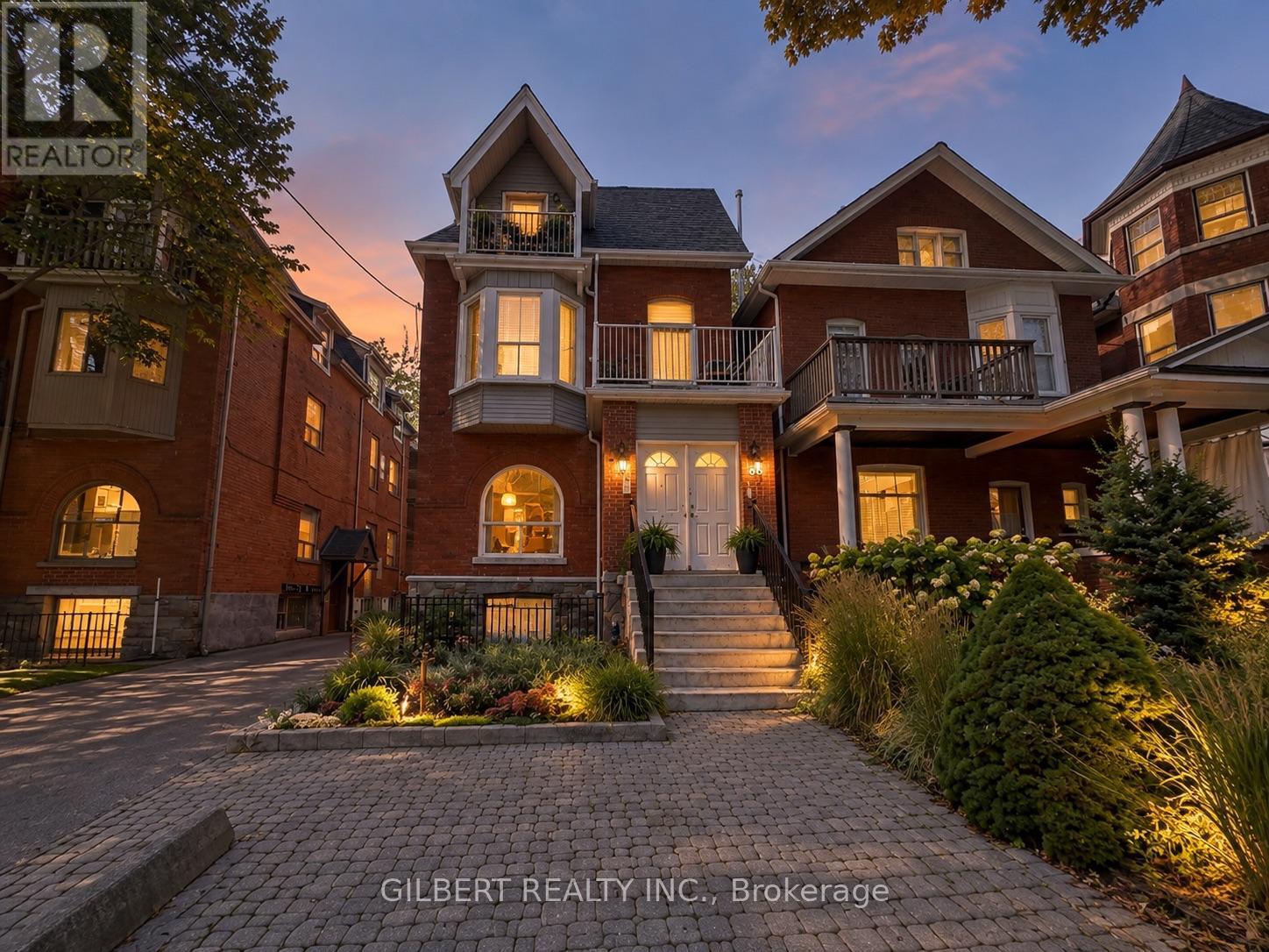88 COWAN AVENUE, Toronto, Ontario