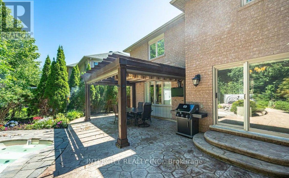 724 Peter Robertson Boulevard, Brampton, Ontario  L6R 1S9 - Photo 14 - W13863782