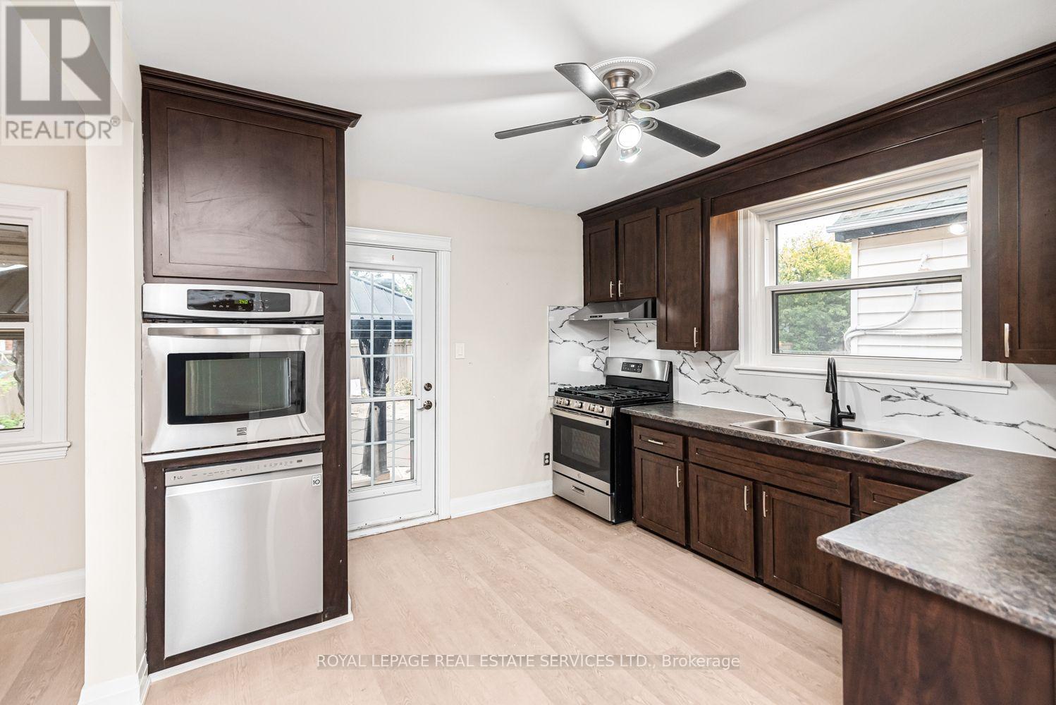 187 West 2nd Street, Hamilton, Ontario  L9C 3G2 - Photo 7 - X13863738