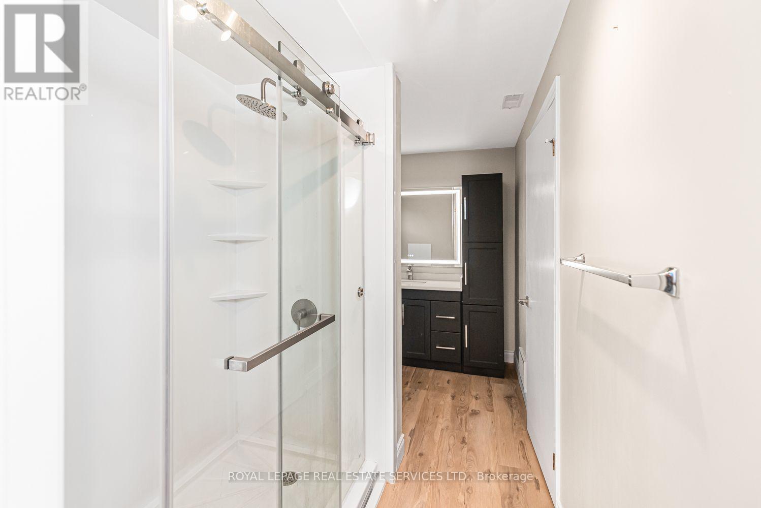 187 West 2nd Street, Hamilton, Ontario  L9C 3G2 - Photo 8 - X13863738