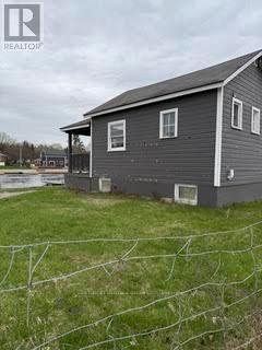 4355 Kennisis Lake Road, Dysart Et Al, Ontario  K0M 1S0 - Photo 4 - X13863744