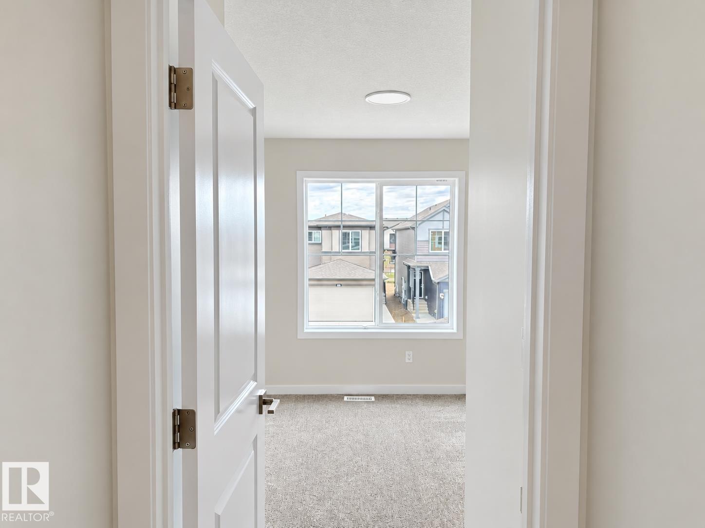 5317 Hawthorn Cl Sw, Edmonton, Alberta  T6X 2Y7 - Photo 3 - E4479743