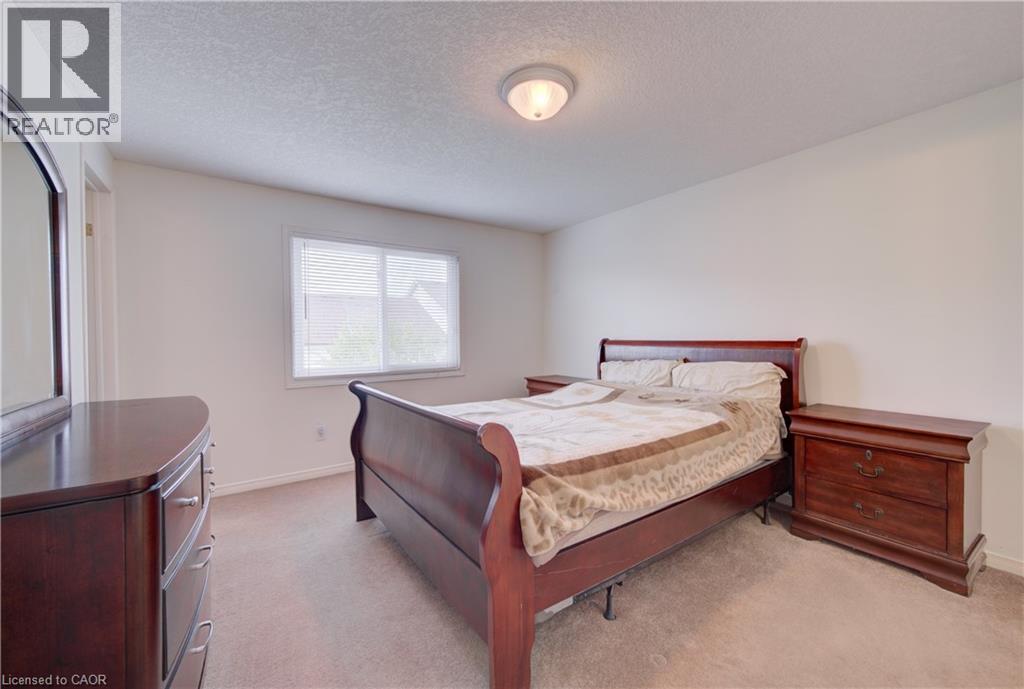 1064 Copper Leaf Crescent, Kitchener, Ontario  N2E 3W4 - Photo 21 - 40860555