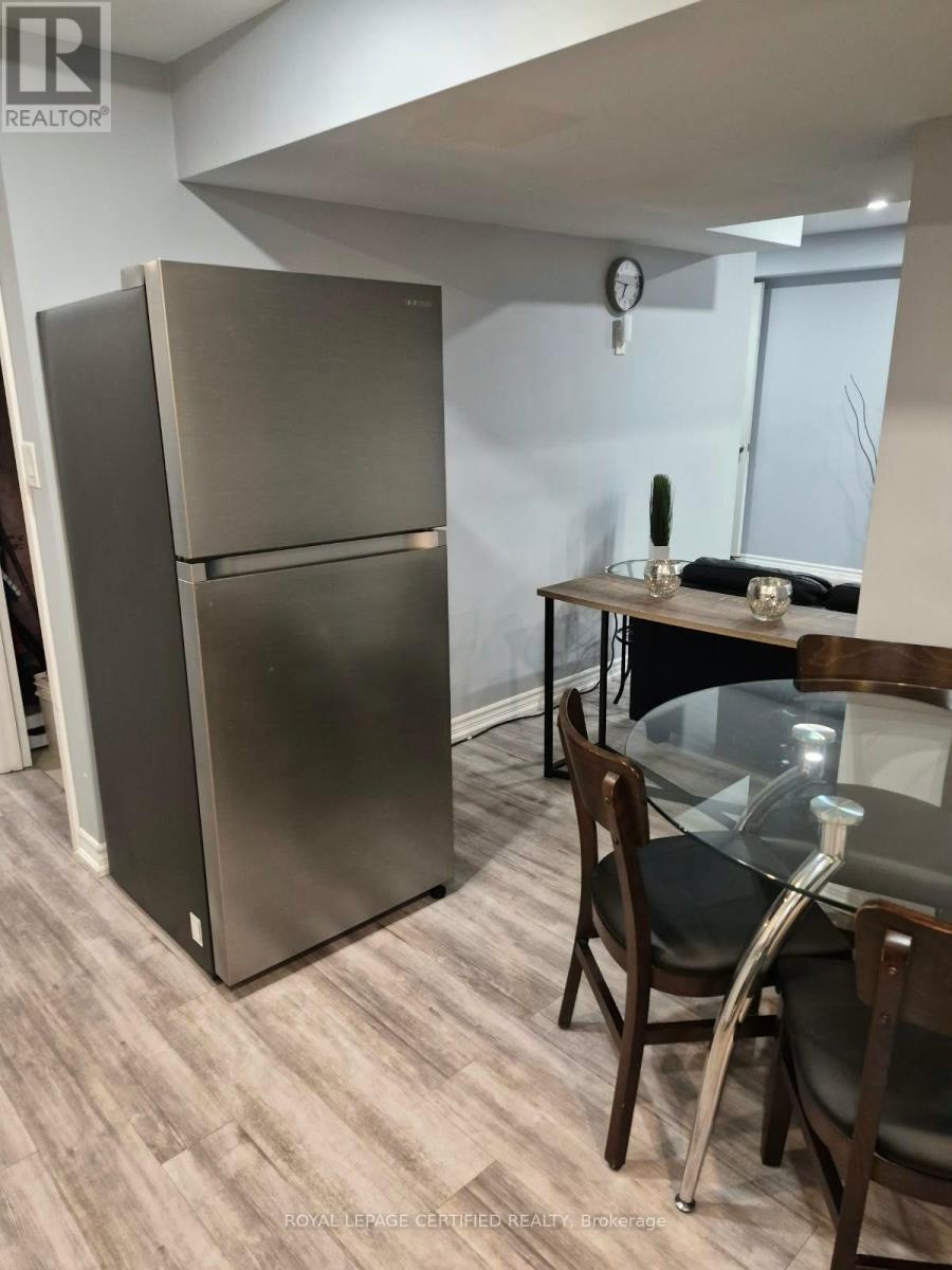Lower - 1573 Eglinton Avenue W, Mississauga, Ontario  L5M 7C1 - Photo 17 - W13859008