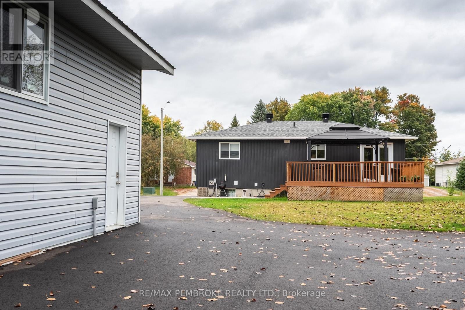 1108 Boundary Road, Pembroke, Ontario  K8A 7X1 - Photo 43 - X13863886