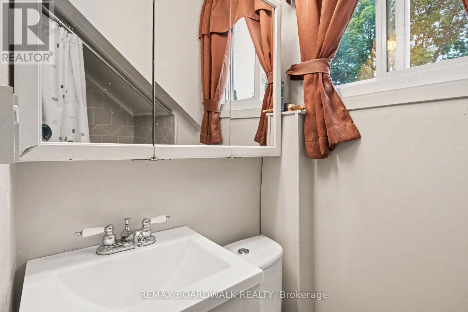 174 Munro Street, Carleton Place, Ontario  K7C 1H1 - Photo 11 - X13863870