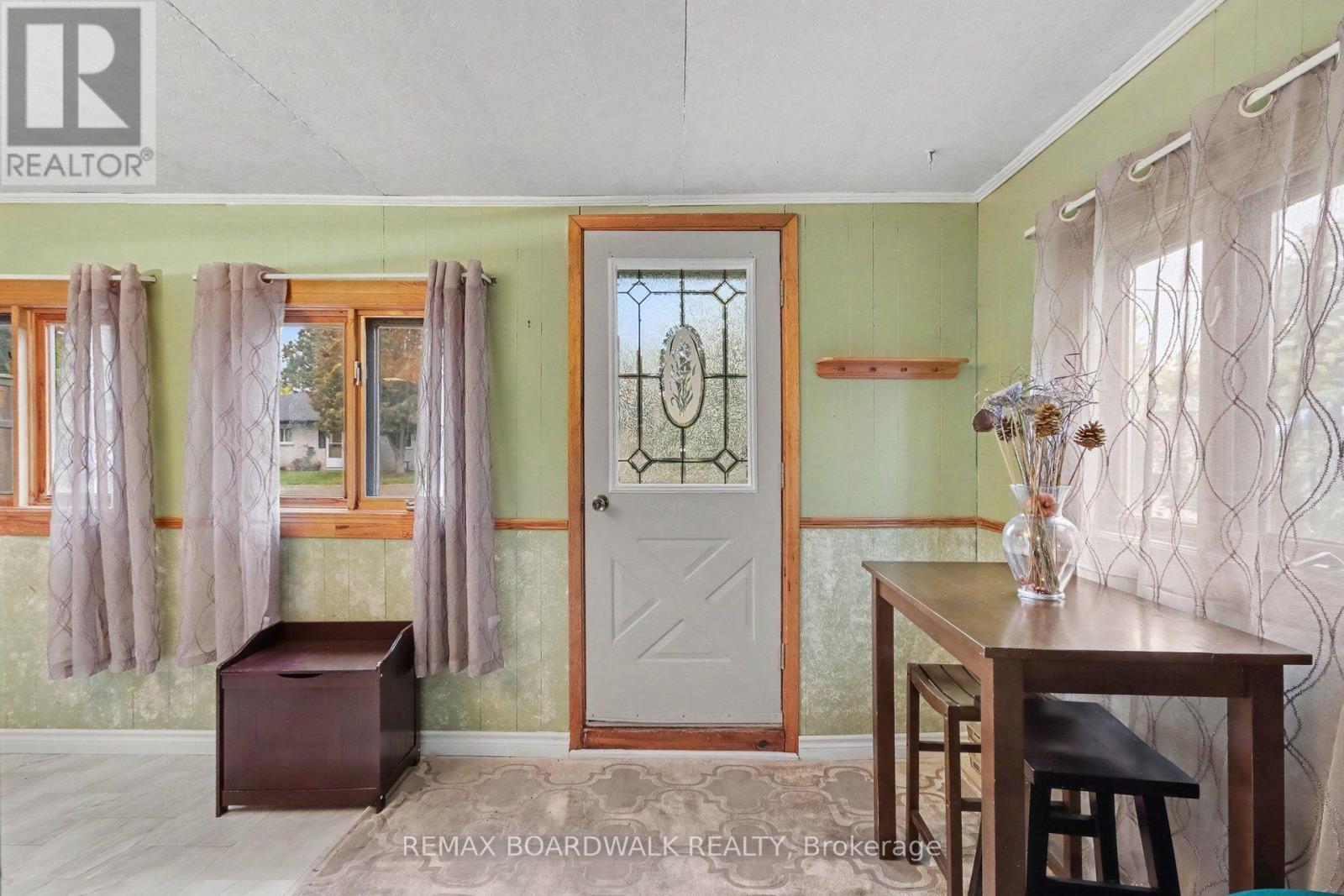 174 Munro Street, Carleton Place, Ontario  K7C 1H1 - Photo 4 - X13863870