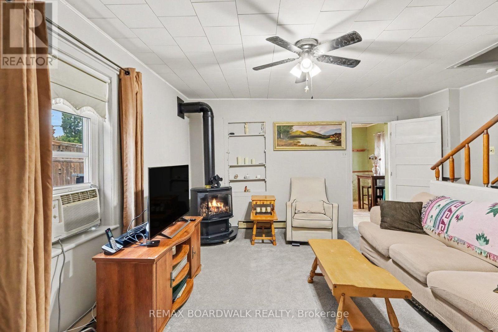 174 Munro Street, Carleton Place, Ontario  K7C 1H1 - Photo 6 - X13863870