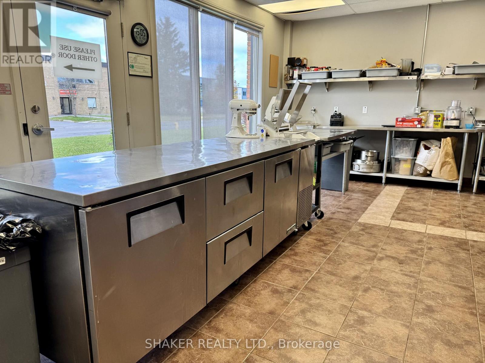 3 - 5360 Canotek Road, Ottawa, Ontario  K1J 9E3 - Photo 6 - X13864048