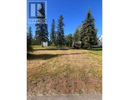 100 BALSAM DRIVE, Greenstone, Ontario