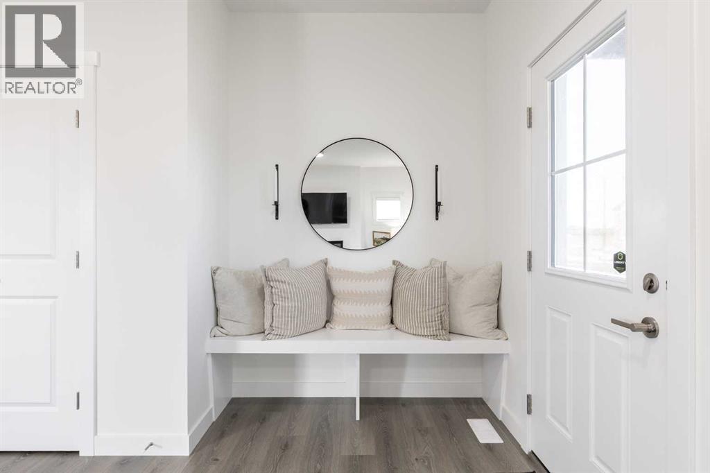 372 Belmont Park Sw, Calgary, Alberta  T2X 5S9 - Photo 2 - A2350413