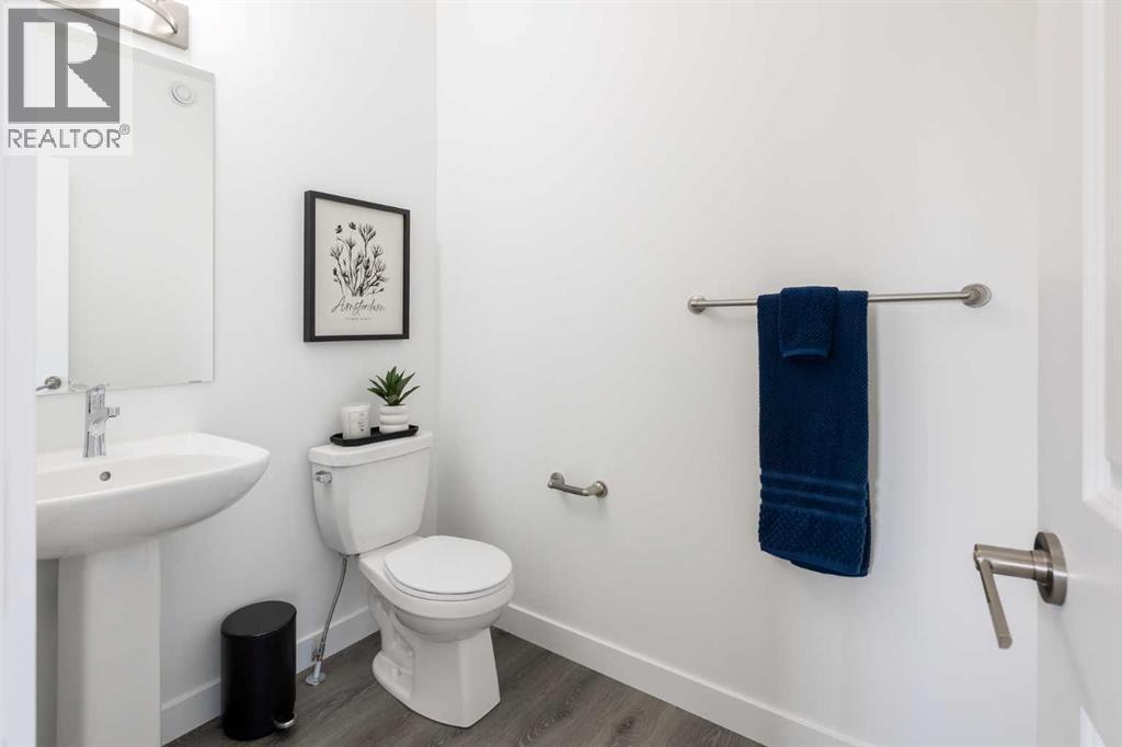 372 Belmont Park Sw, Calgary, Alberta  T2X 5S9 - Photo 6 - A2350413