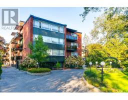 404 - 158 CRESCENT ROAD, Toronto, Ontario