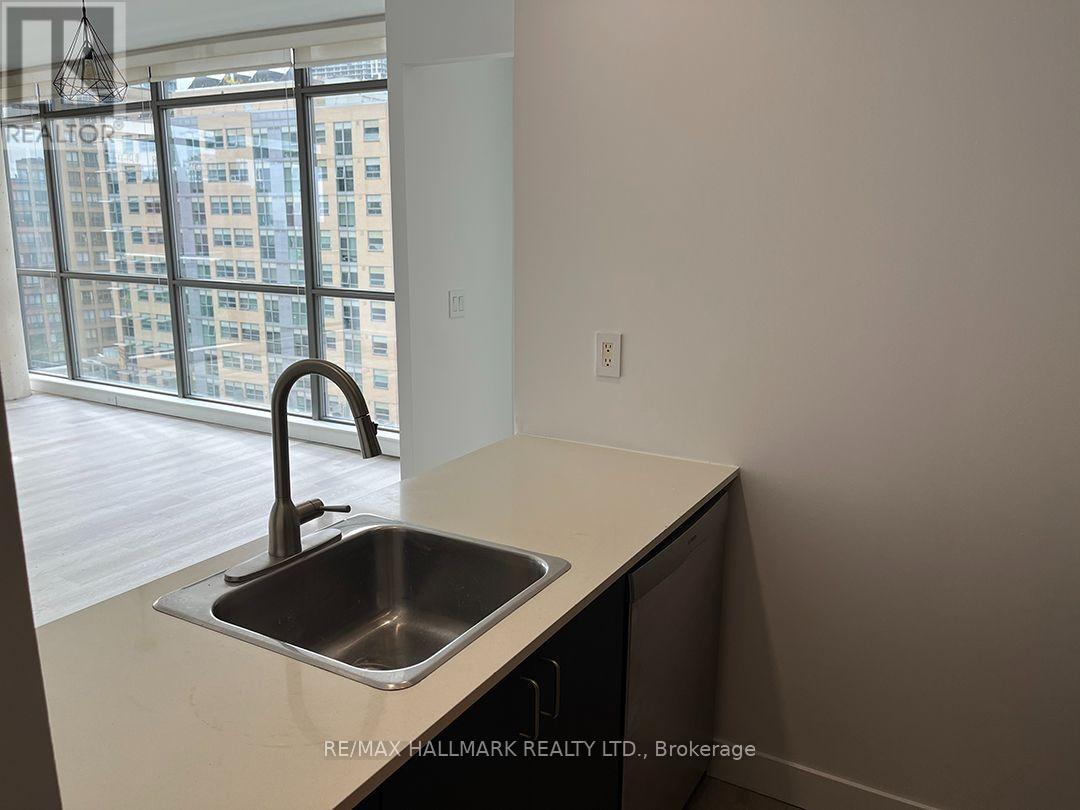 803 - 281 Mutual Street, Toronto, Ontario  M4Y 3C4 - Photo 5 - C13863950
