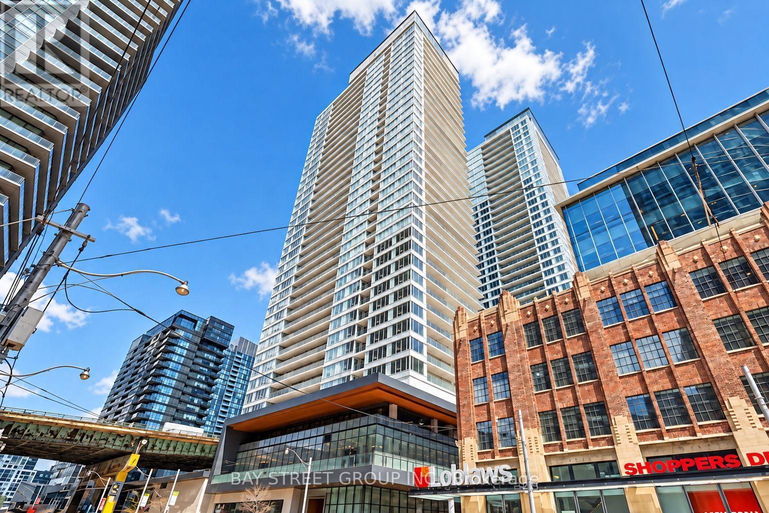1608 - 19 BATHURST STREET, Toronto, Ontario
