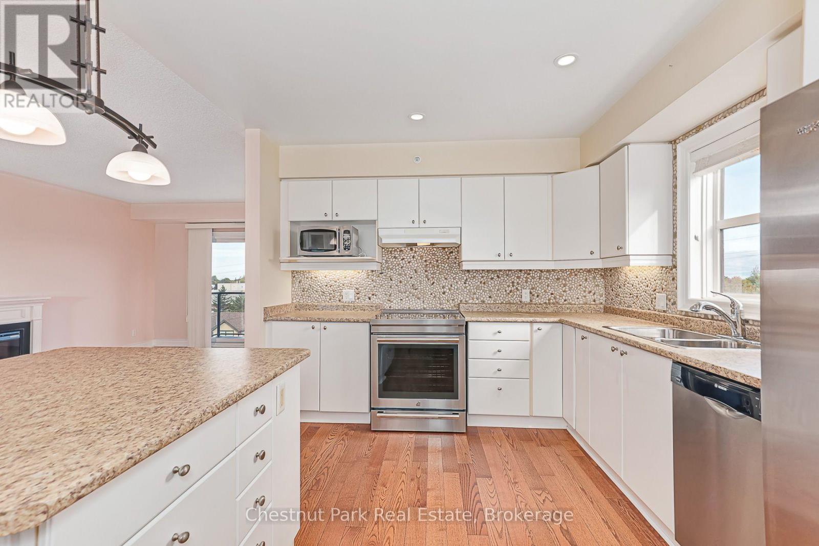 416 - 91 Raglan Street, Collingwood, Ontario  L9Y 4V3 - Photo 14 - S13864058