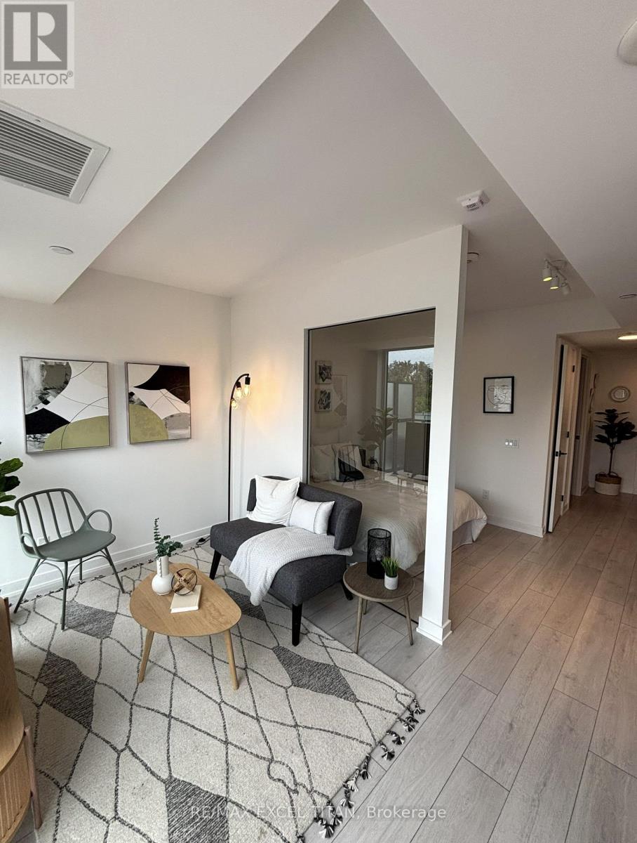 416 - 5 Lakeview Avenue, Toronto, Ontario  M6J 0H3 - Photo 10 - C13835514