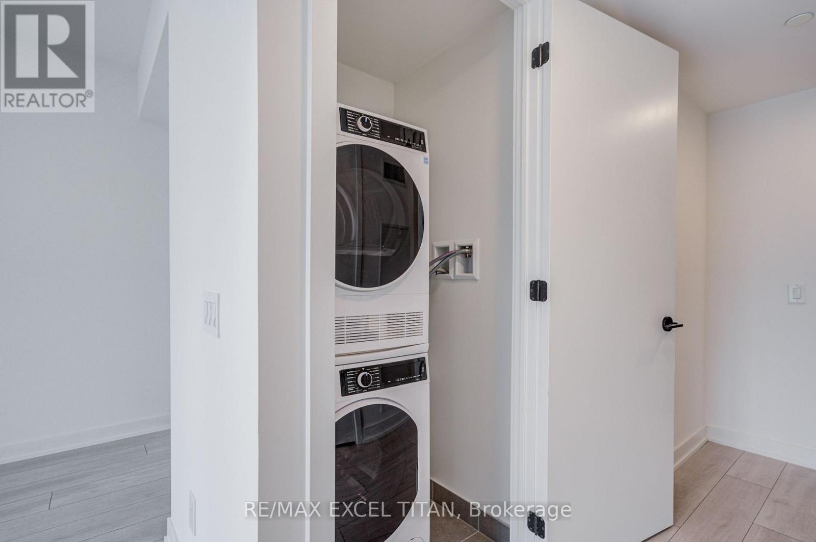 416 - 5 Lakeview Avenue, Toronto, Ontario  M6J 0H3 - Photo 22 - C13835514
