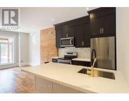 MAIN - 936 DUNDAS STREET E, Toronto, Ontario