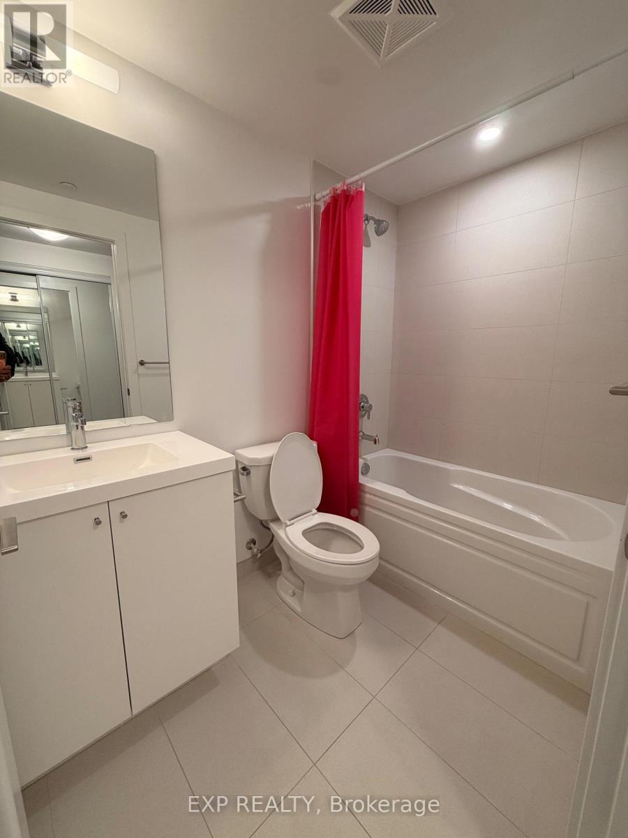 2704 - 2545 Simcoe Street N, Oshawa, Ontario  L1L 0W3 - Photo 12 - E13851912