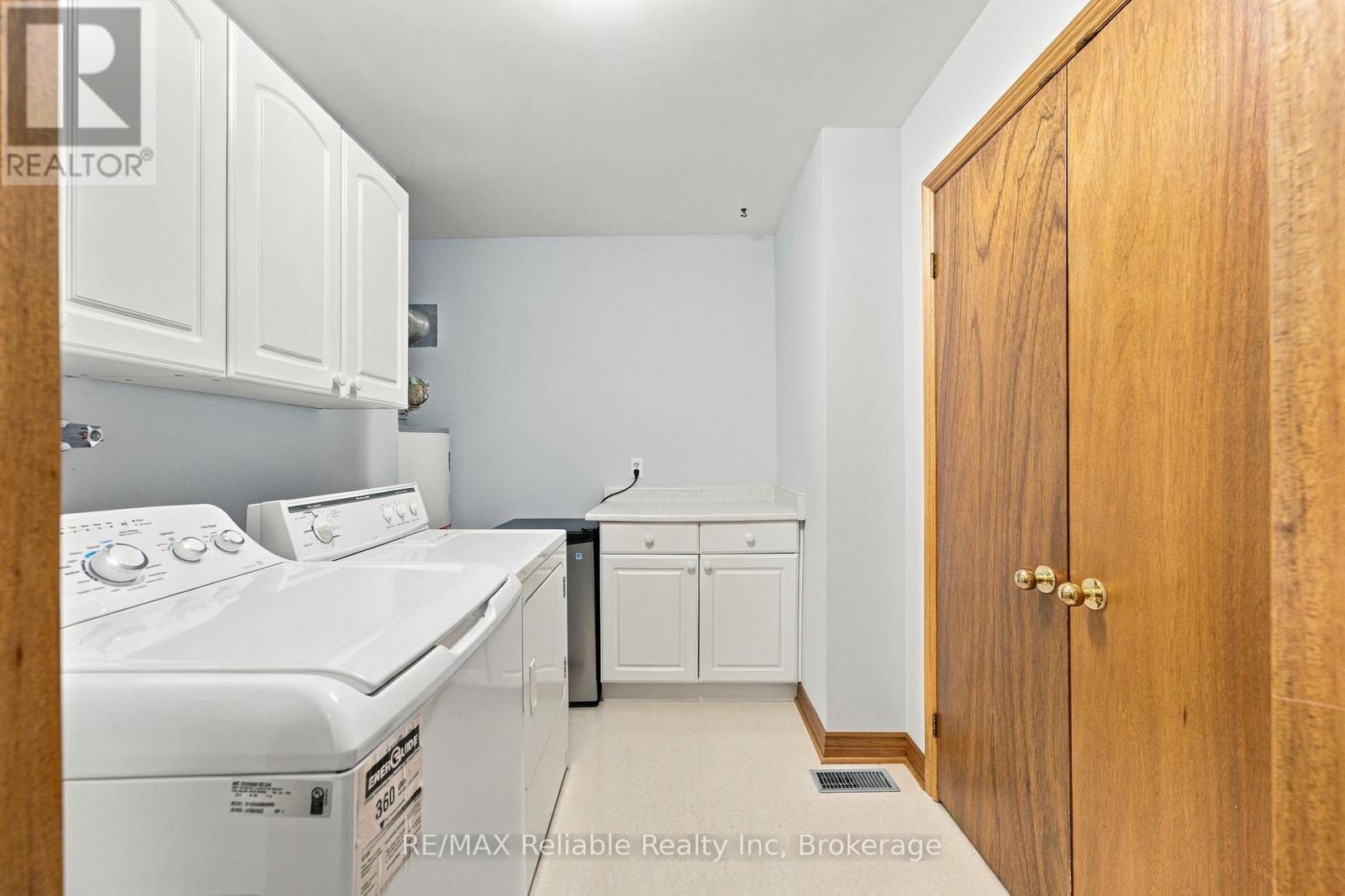 33895 Bissonette Avenue, Bluewater, Ontario N0M 2T0 - Photo 28 - X13863994