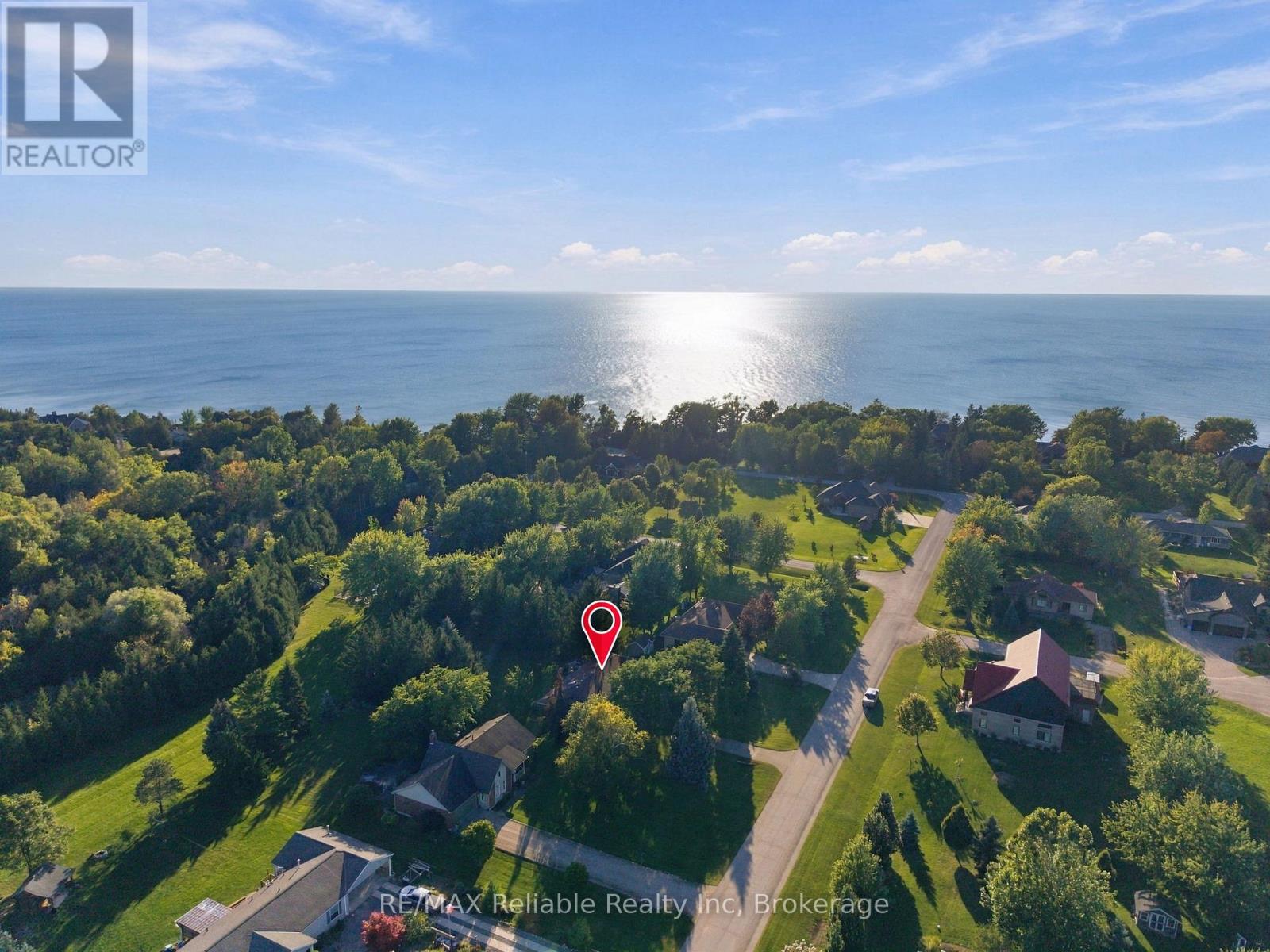 33895 Bissonette Avenue, Bluewater, Ontario N0M 2T0 - Photo 6 - X13863994